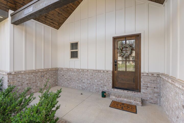 Property Photo: 15015 Matterhorn Loop AR 72113