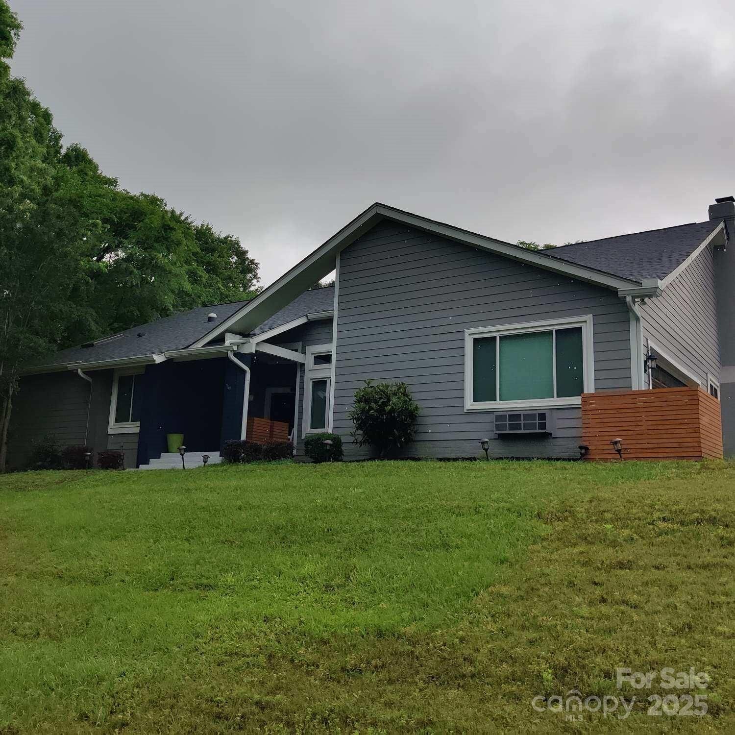 Property Photo:  9327 Hunting Court  NC 28105 