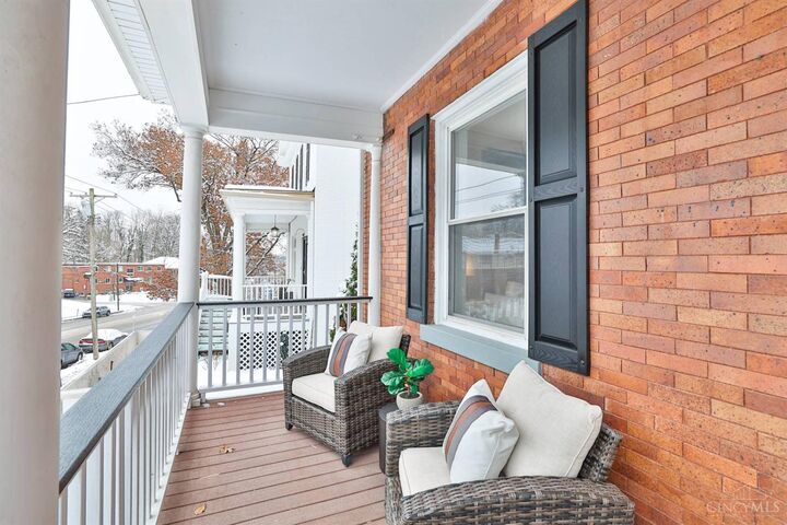 Property Photo:  1065 Delta Avenue  OH 45208 