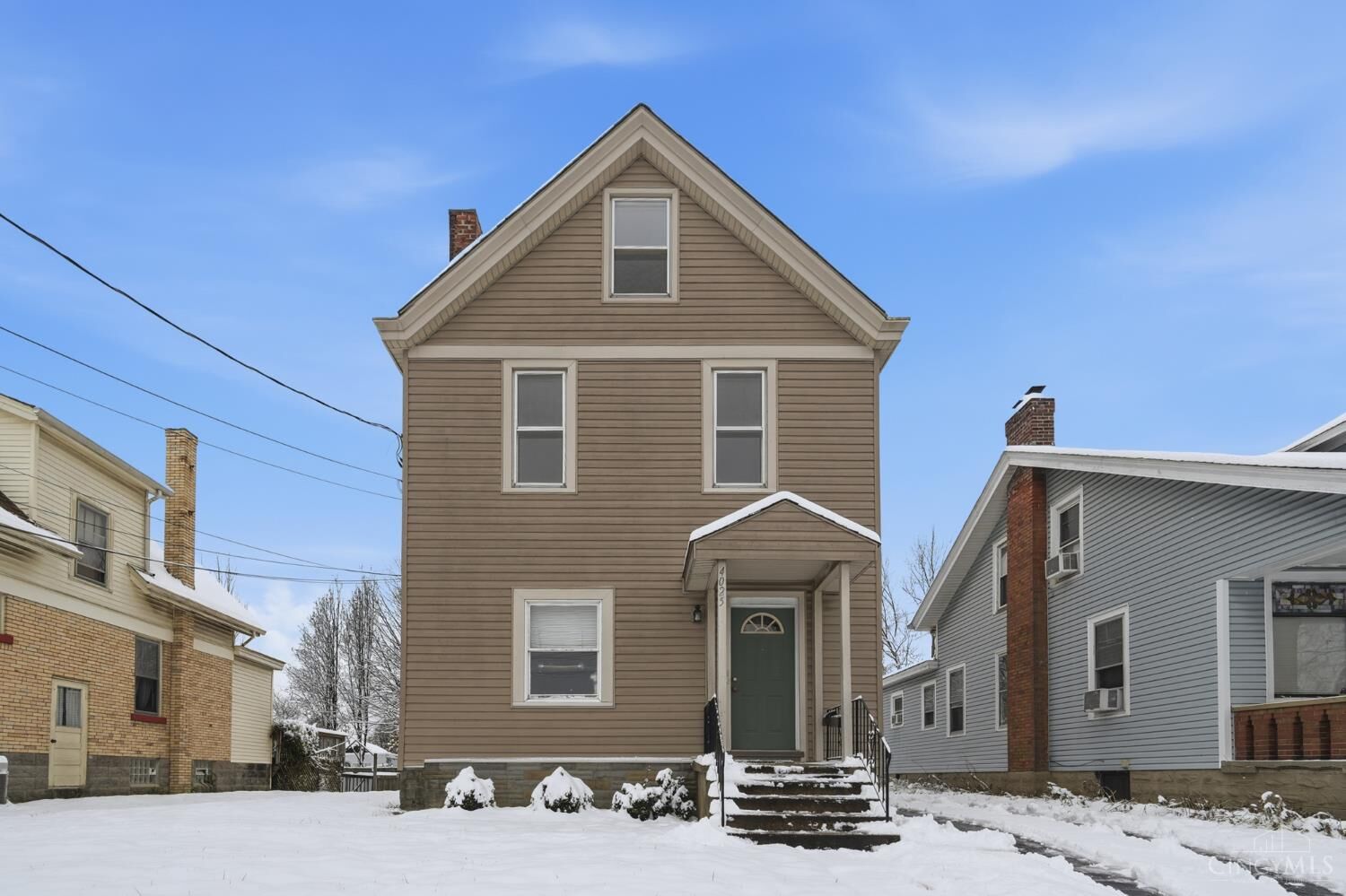 Property Photo:  4025 Deer Park Avenue  OH 45236 