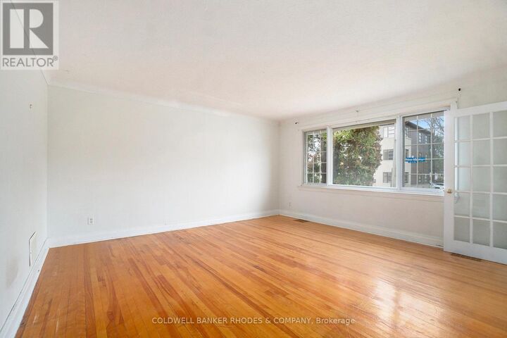 Photo de la propriété: 100 Prince Albert Street ON K1K 2A1