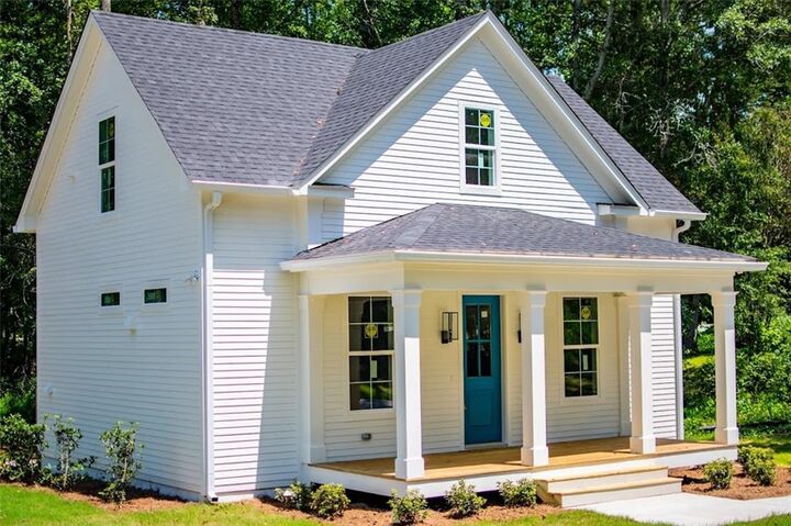 Property Photo:  485 West Avenue  GA 30108 