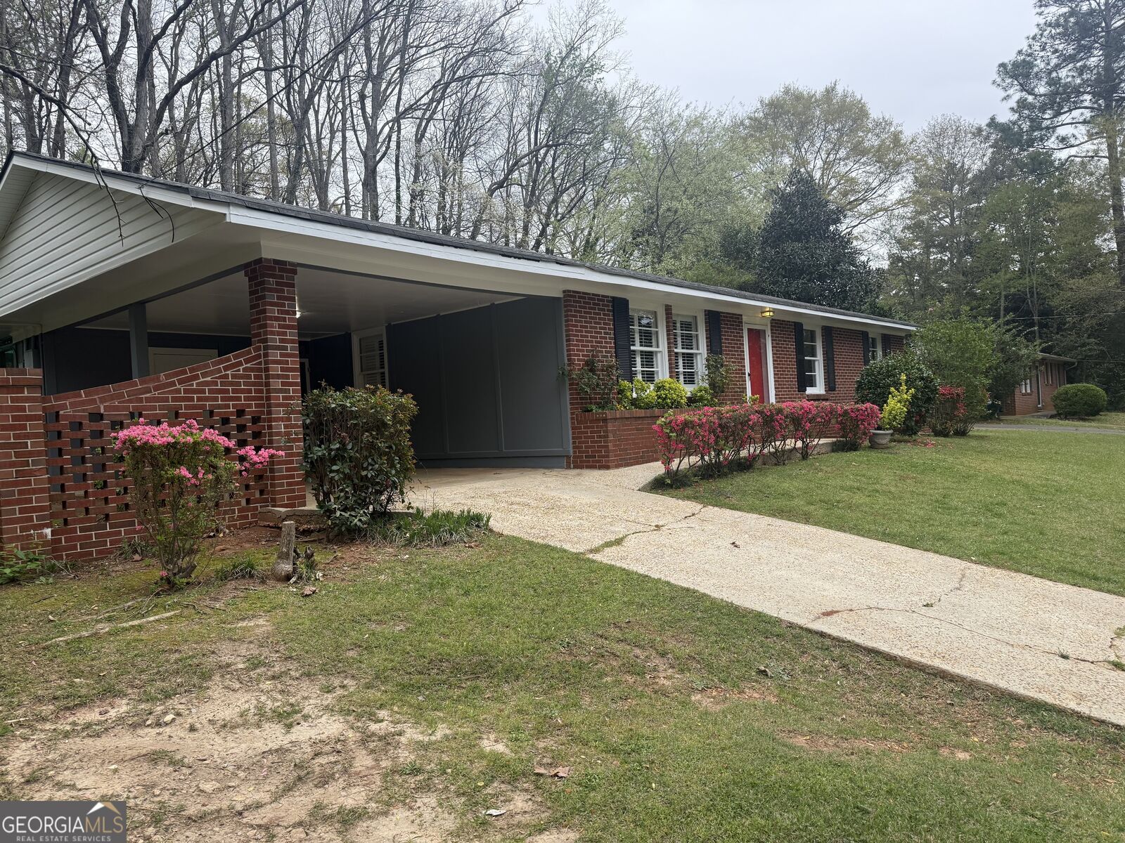 Property Photo:  202 Park Hill Drive  GA 30241 