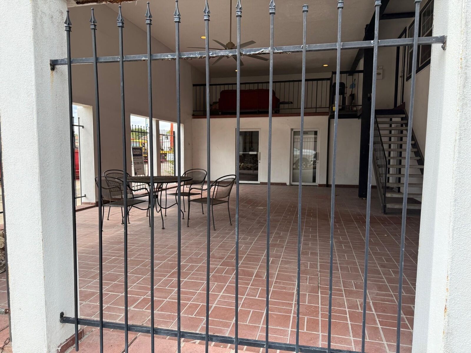 Property Photo: 400 W Texas Avenue 6 TX 77520