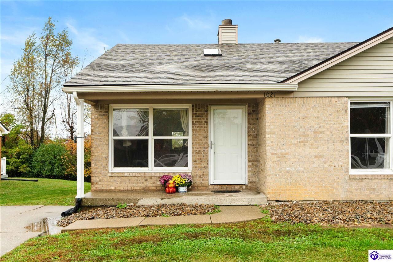 Property Photo:  1021 Colonial Drive  KY 42701 