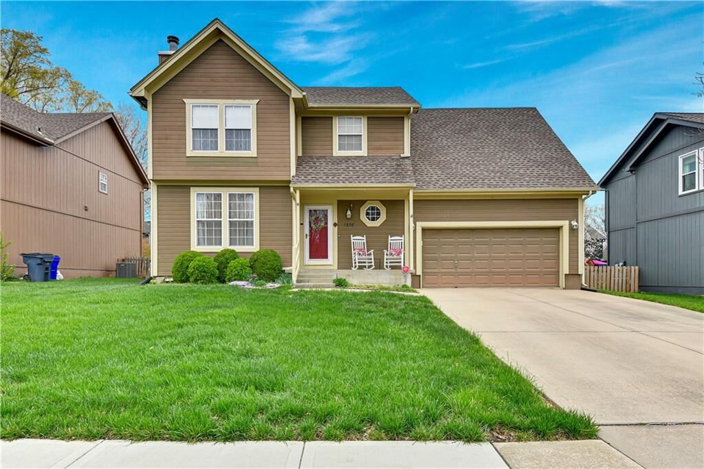 Property Photo: 1376 E 155 Street KS 66062