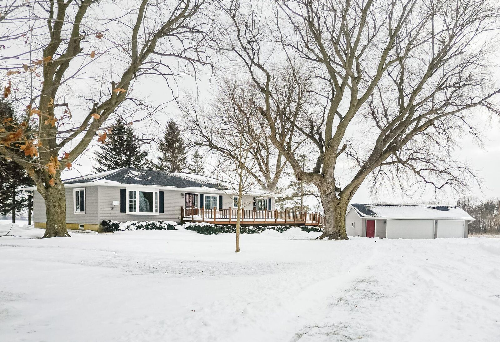 Property Photo:  10672 Willow Road  IA 50681 