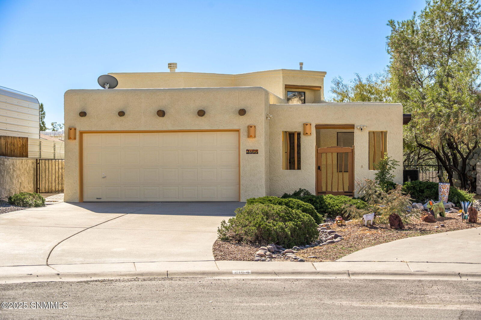 Property Photo:  2164 Stone Pine Drive  NM 88012 