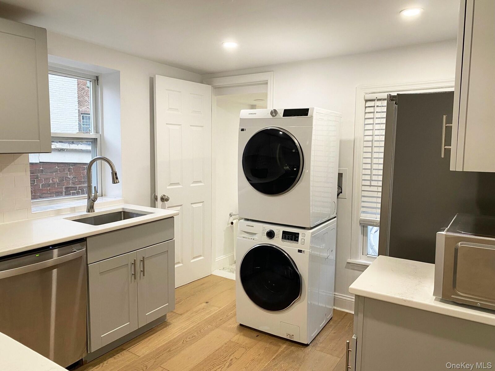 Property Photo:  153 Southside Avenue  NY 10706 