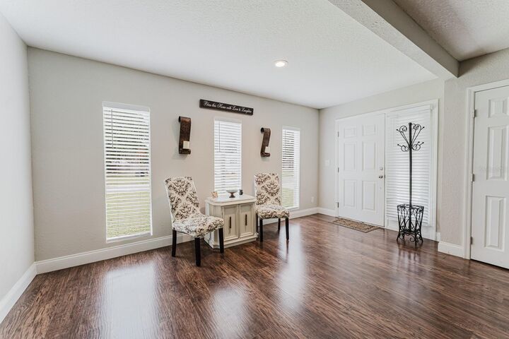 Property Photo:  1810 Blackston Avenue  FL 32771 