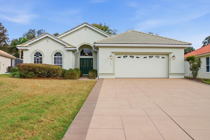 Property Photo: 1683 N Shadowview Path FL 34442