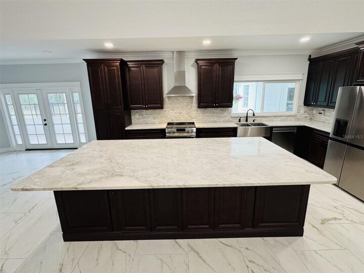 Property Photo:  165 Leslie Lane  FL 32746 