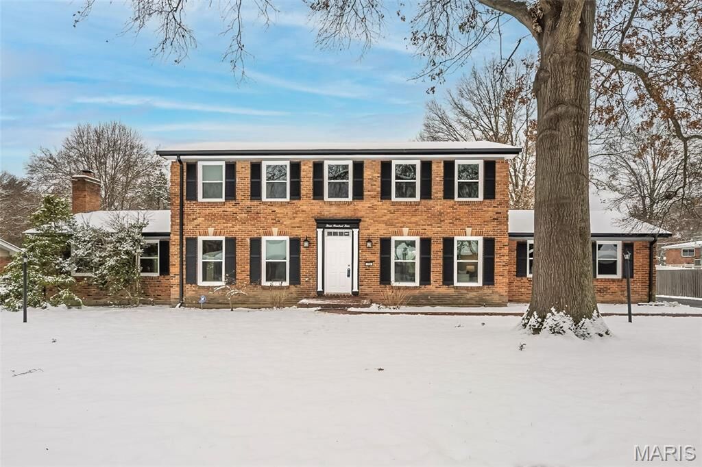 Property Photo:  304 Monteith Drive  MO 63011 