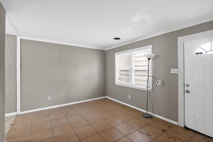 Property Photo:  3981 Maynard Dr  TN 38109 