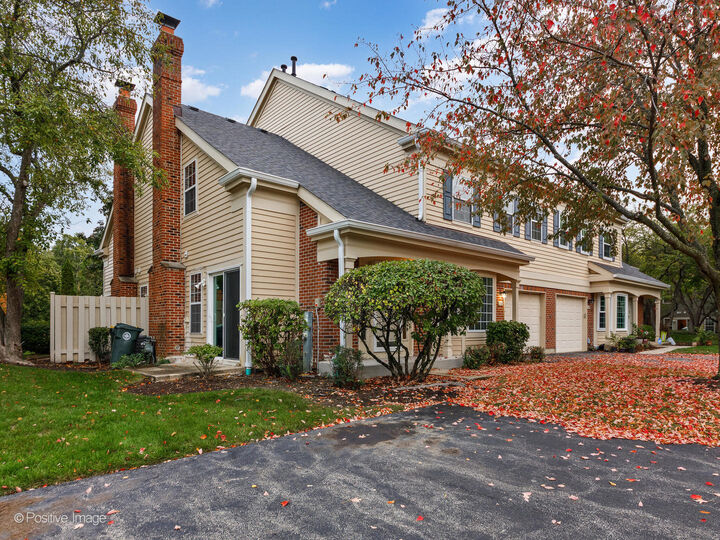 Property Photo: 216 Still Water Court IL 60067