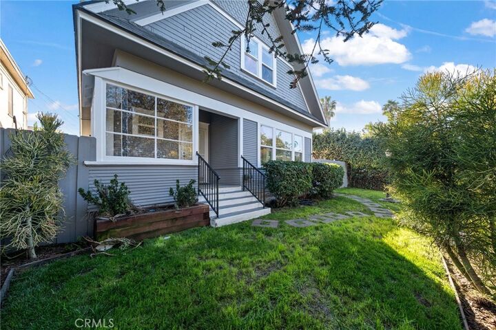 Property Photo:  1148 Chestnut Avenue  CA 90813 