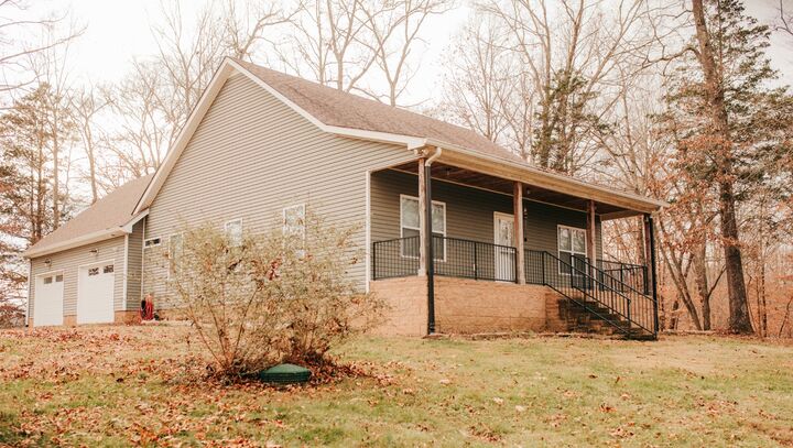 Property Photo:  2590 Floyd Rd  TN 37042 