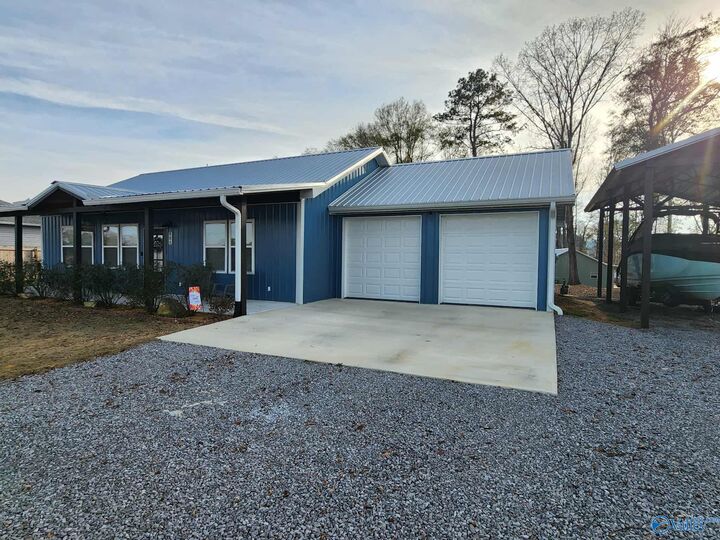 Property Photo:  800 County Road 599  AL 35077 