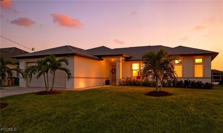 Property Photo:  2233 SW 17th Place  FL 33991 