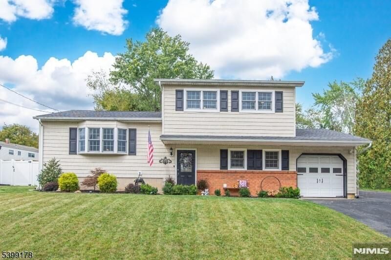 Property Photo:  150 College View Drive  NJ 07840 