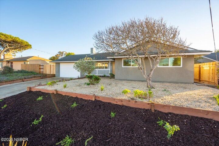 Property Photo: 773 Woodland Drive CA 93402