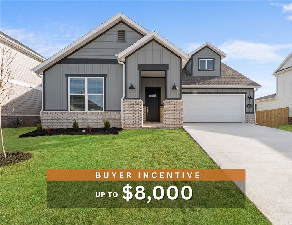 Property Photo:  6001 SW Bear Creek Avenue  AR 72713 