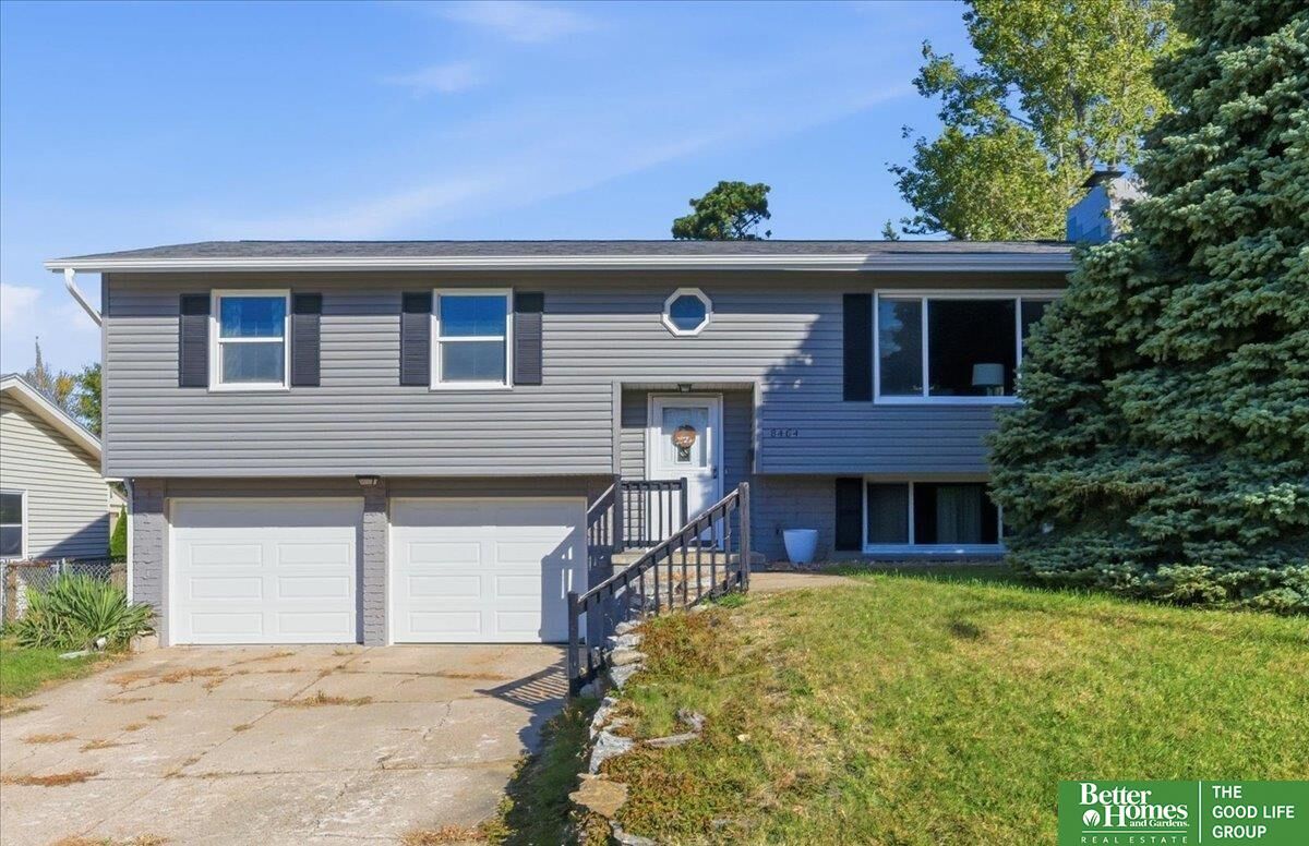 Property Photo:  8464 Orchard Avenue  NE 68127 
