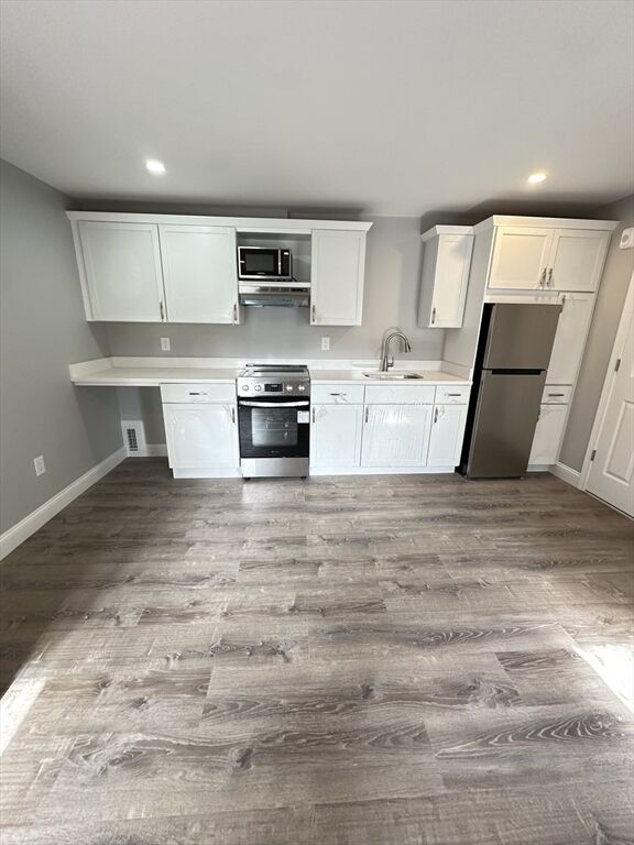 Property Photo:  6 Monroe Street 315  MA 01970 