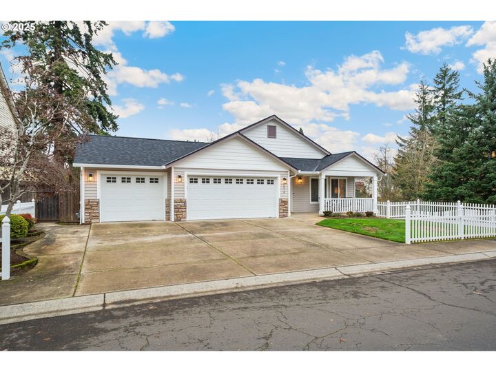 Property Photo: 2616 NE 96th St WA 98665