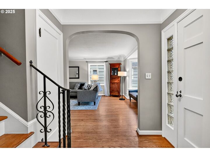 Property Photo: 7116 SE 30th Ave OR 97202