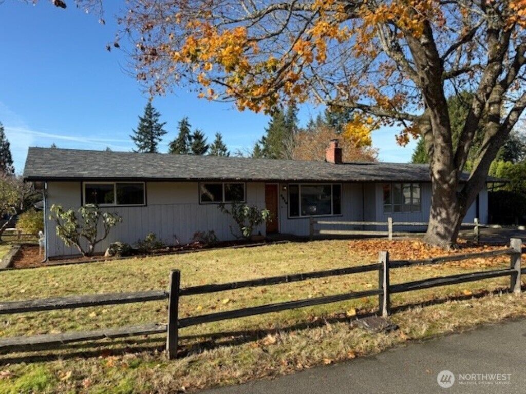 Property Photo:  4910  Vista Place  WA 98203 