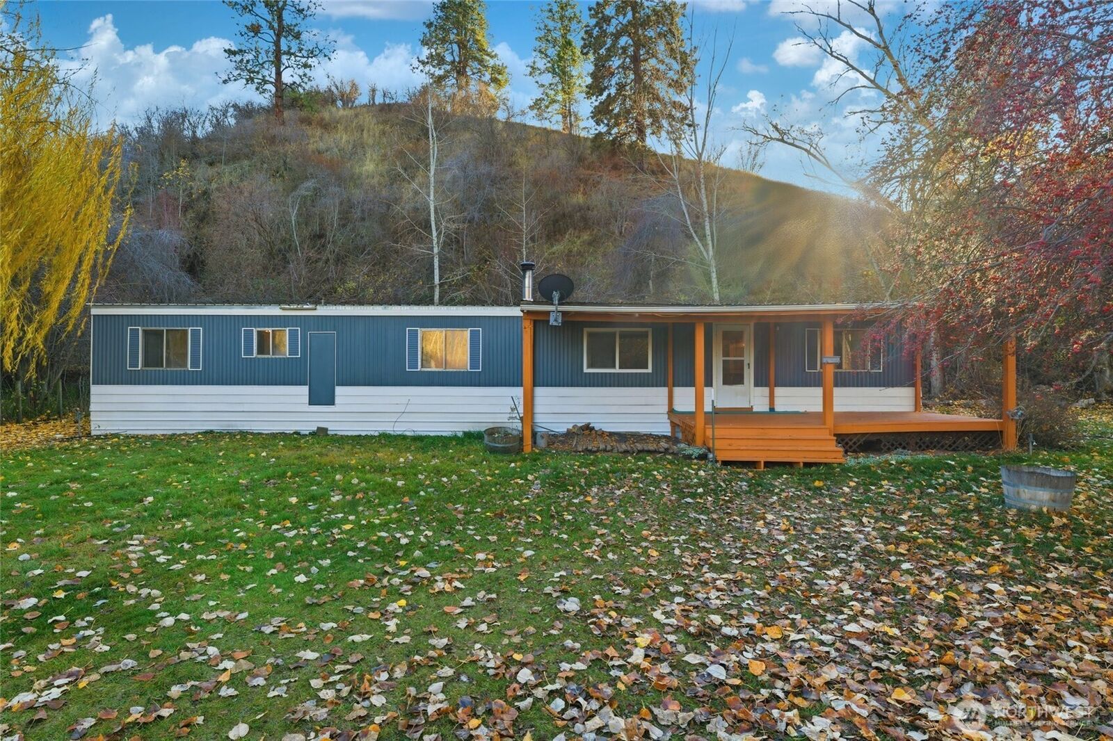 Property Photo:  269  Seven Mile Rd  WA 99362 