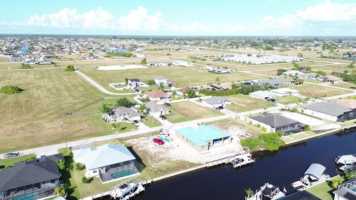 Property Photo: 3405 NW 6th Street FL 33993