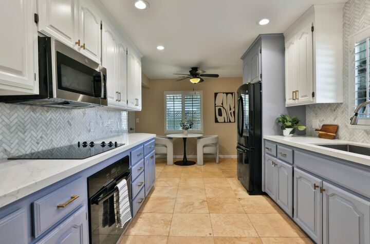 Property Photo: 4898 Caroline Way CA 95124