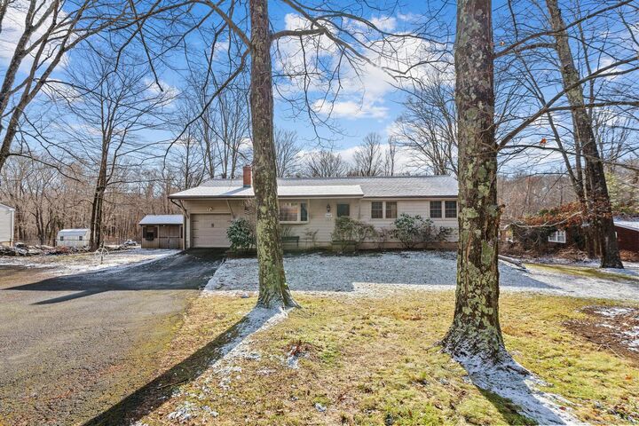 123 West High Street  East Hampton CT 06424 photo