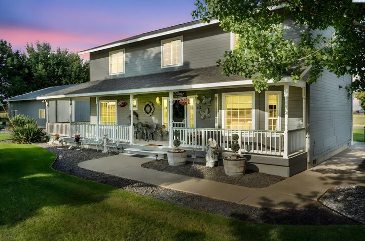 Property Photo: 413 N Albro Road WA 99350