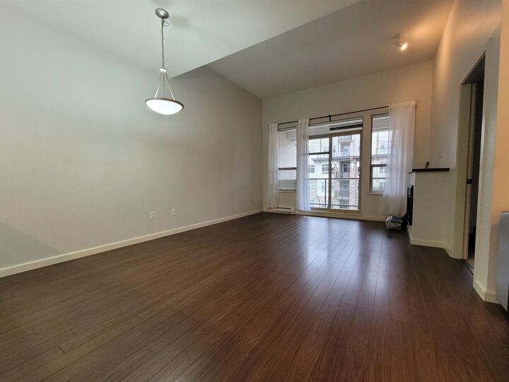 Property Photo: 2484 Wilson Avenue 409 BC V3C 0A5