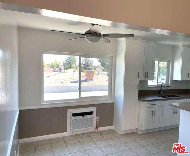 Property Photo: 6610 Whitsett Ave CA 91606