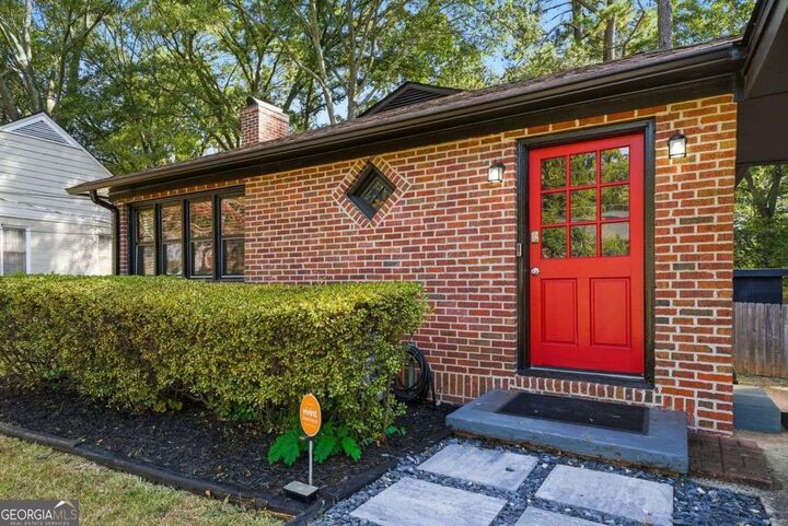 Property Photo:  1848 Brandywine Street SW  GA 30310 