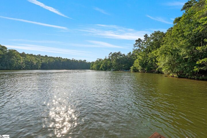 Property Photo: 1215 Buck Creek Road SC 29323