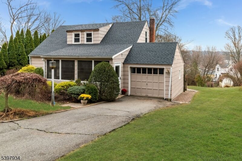 Property Photo:  17 Horsehill Rd  NJ 07927 