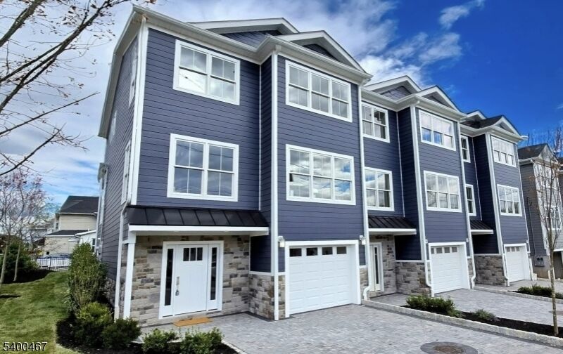 Property Photo: 184 Canterbury Ave NJ 07031