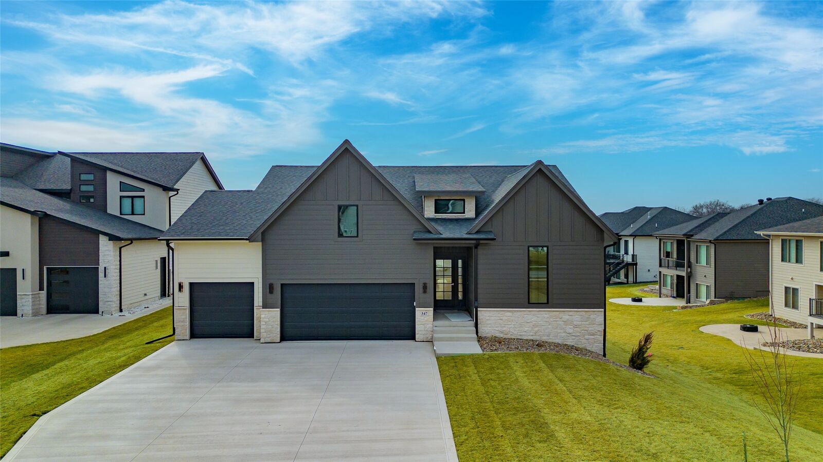 Property Photo:  347 S Cedar Ridge Cove  IA 50266 
