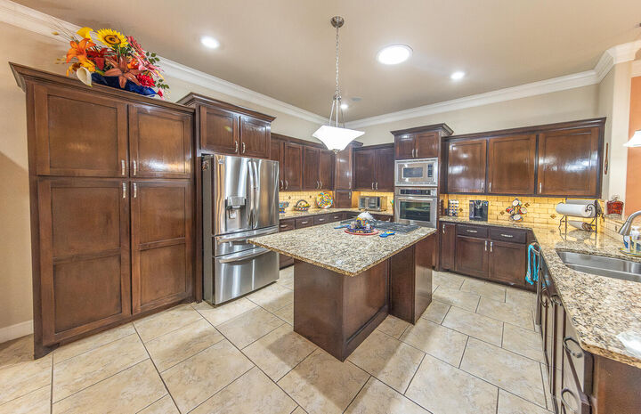 Property Photo: 10110 Peoria Avenue TX 79423