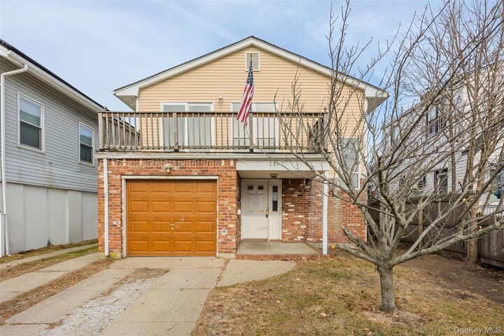 Property Photo:  259 W Hudson Street  NY 11561 