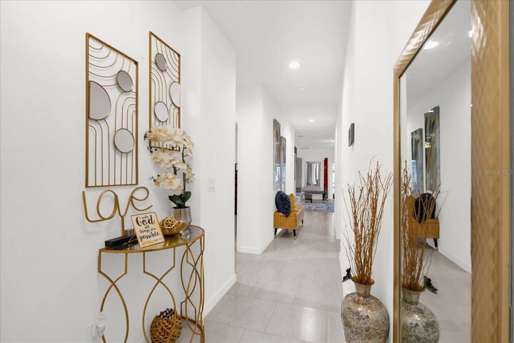 Property Photo:  4625 Bernard Boulevard  FL 33844 