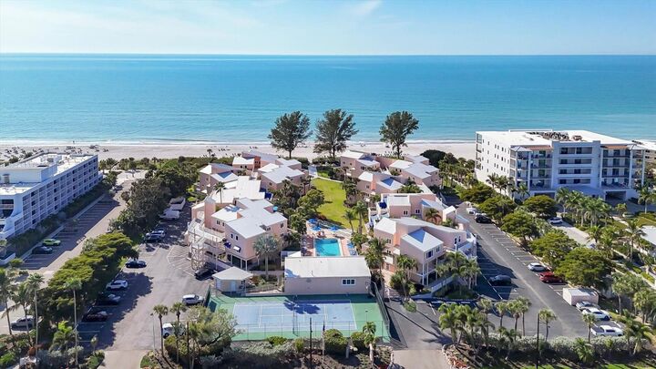 Property Photo:  4725 Gulf Of Mexico Drive 314  FL 34228 