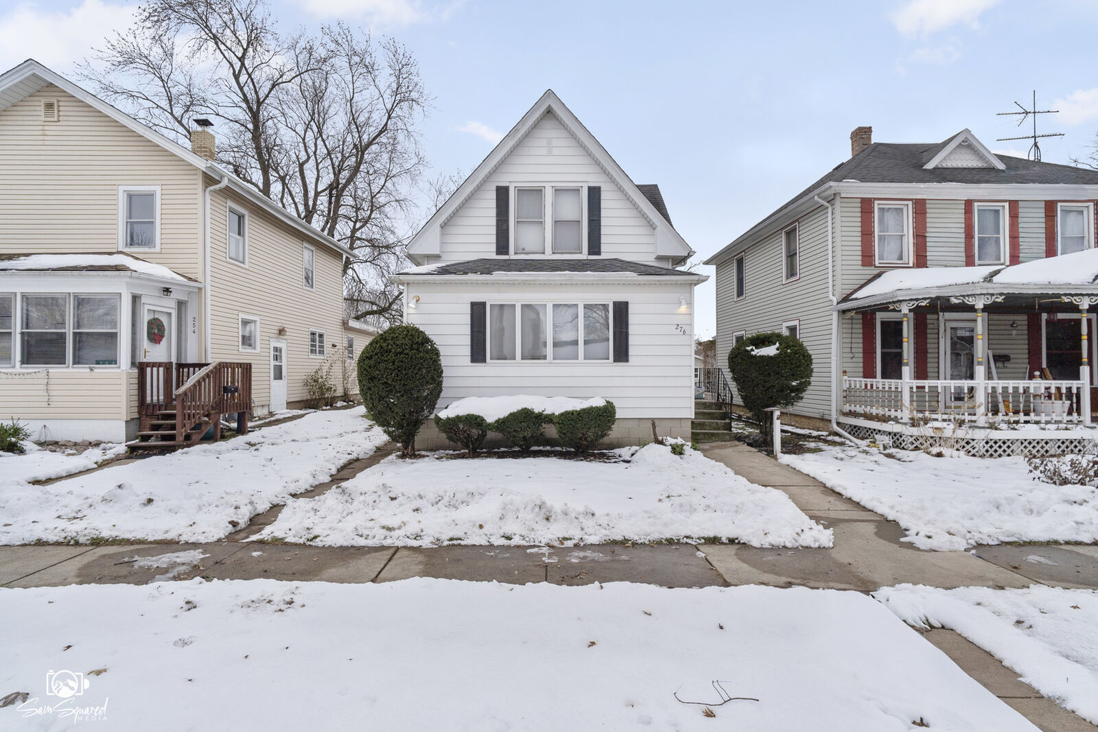 Property Photo:  276 W Second Street  IL 60950 