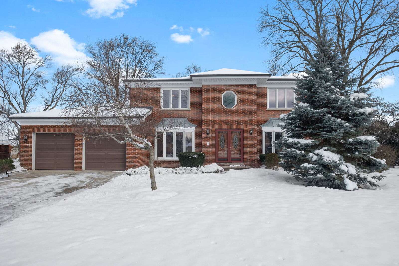Property Photo: 1045 Crystal Court IL 60025
