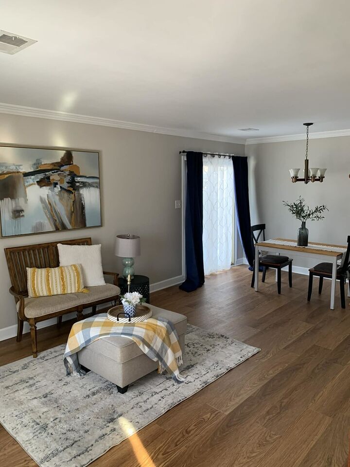 Property Photo:  6827 Hickory Street D  IL 60477 